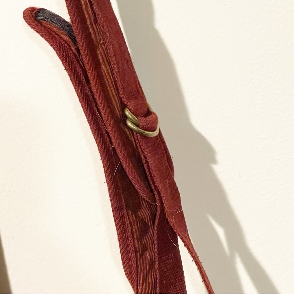 Fossil Red Corduroy Crossbody Side‎ Bag Velcro Flap Travel Deep - Picture 3 of 6